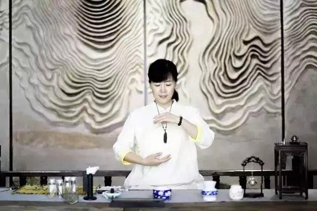 3、香道师培训费用:什么是香道师？