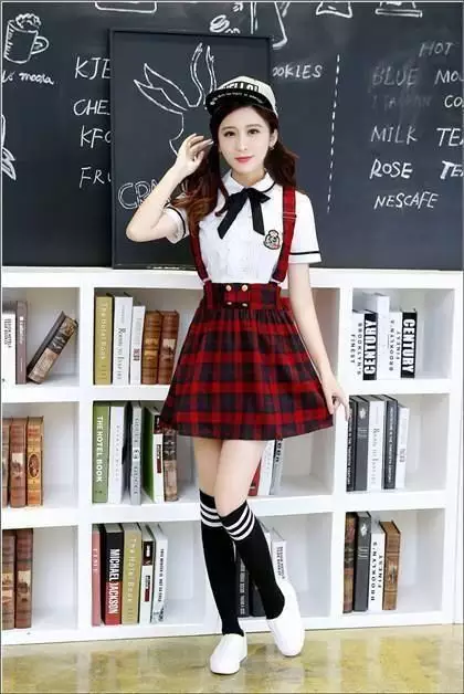 1、十二星座专属古装校服:十二星座代表的古装(一套的)