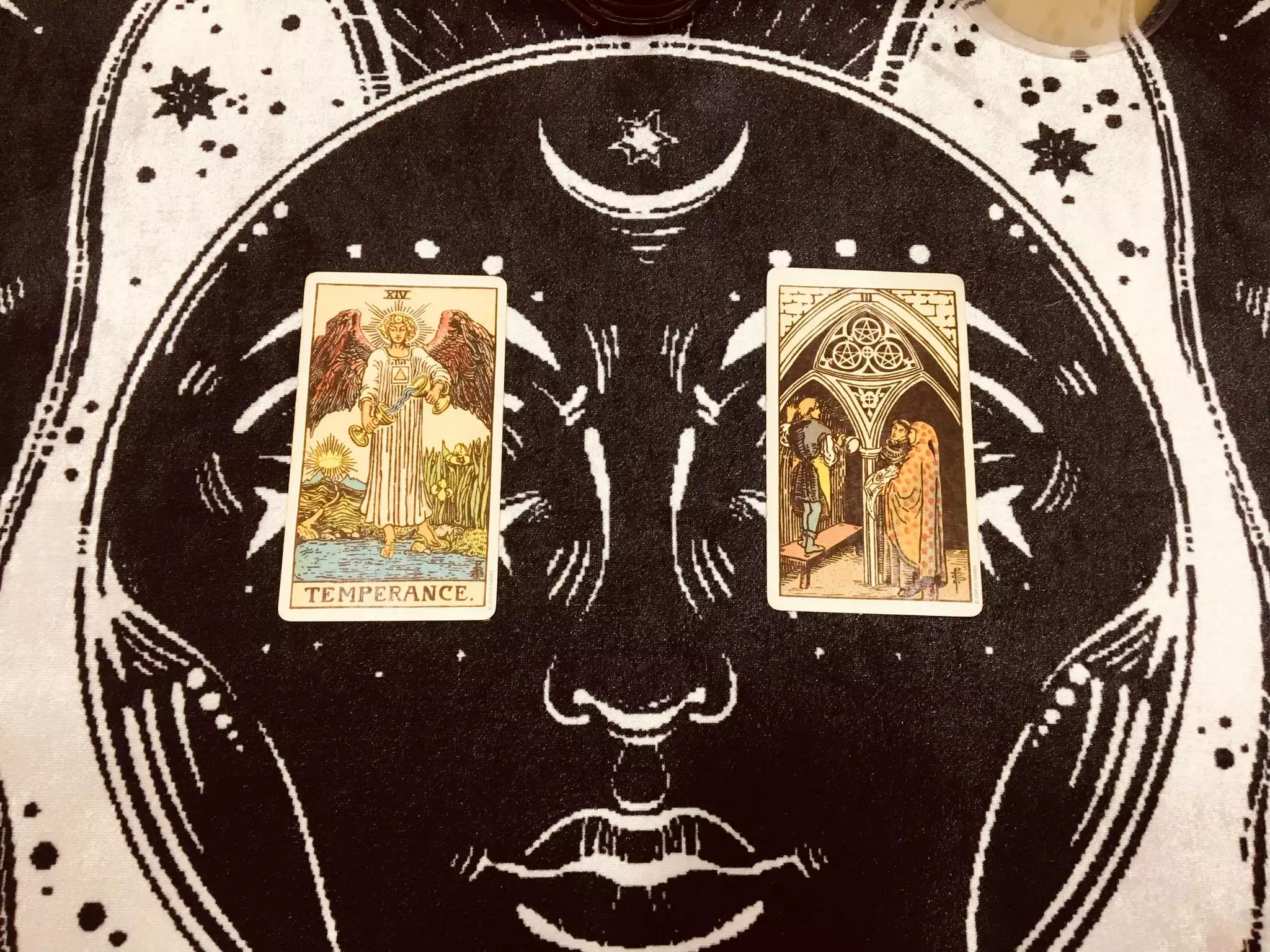 1、陽曆年12月24日出生的摩羯女上升星座是什麼？今年年運勢怎樣？什麼時候才能結束單身