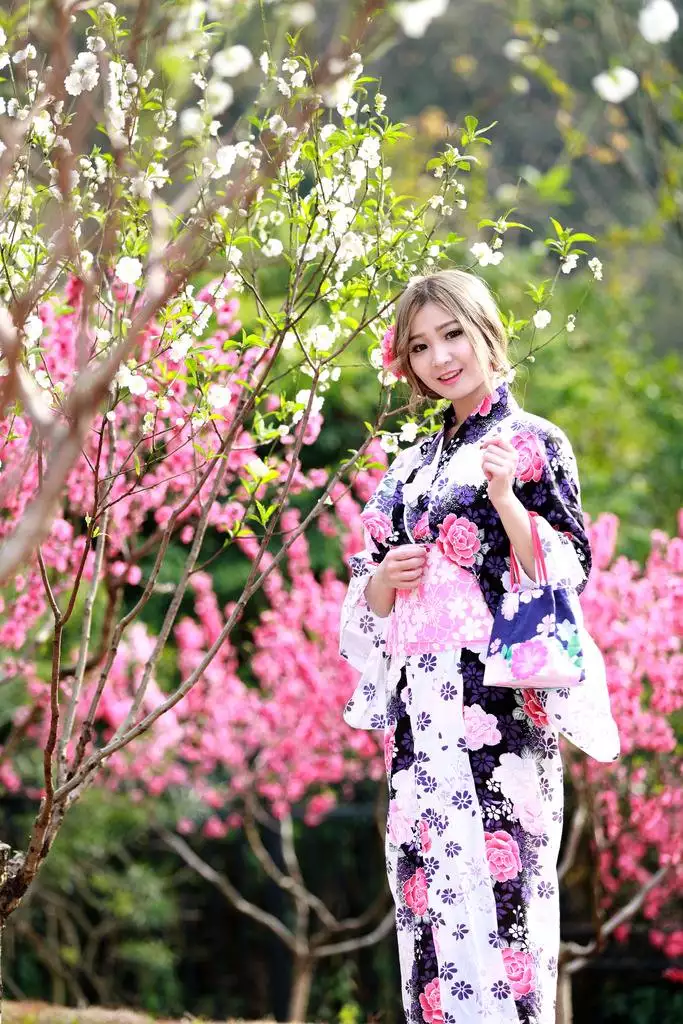 6、男兔女蛇的夫妻命运:男兔女蛇是否合婚姻
