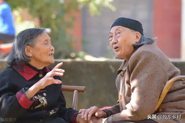 3年屬牛女最難過的是哪一年，73年屬牛女的命中桃花劫"