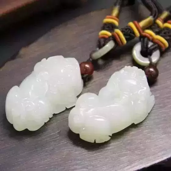 属虎男佩戴什么旺财，属虎男戴什么手串招财