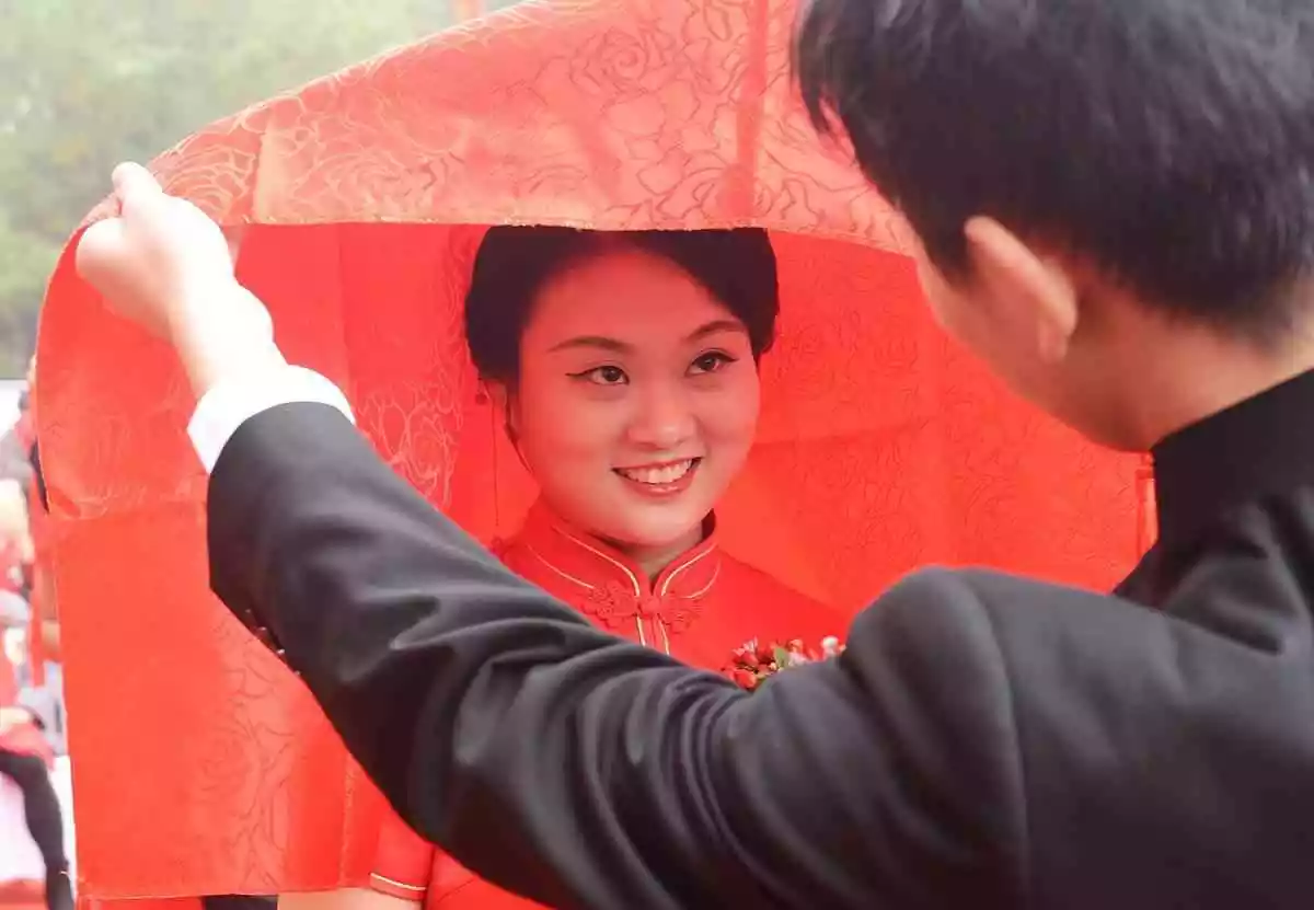 2、婚姻正緣駕到其實有預兆:自己婚姻中的正緣出現都有什麼特點？