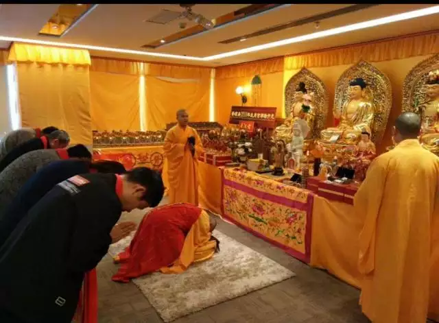 6年虎女36岁运势，1986年属虎35岁后享福女"