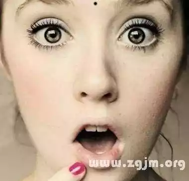 女人眉间八字纹富豪:女人眉间八字纹好不