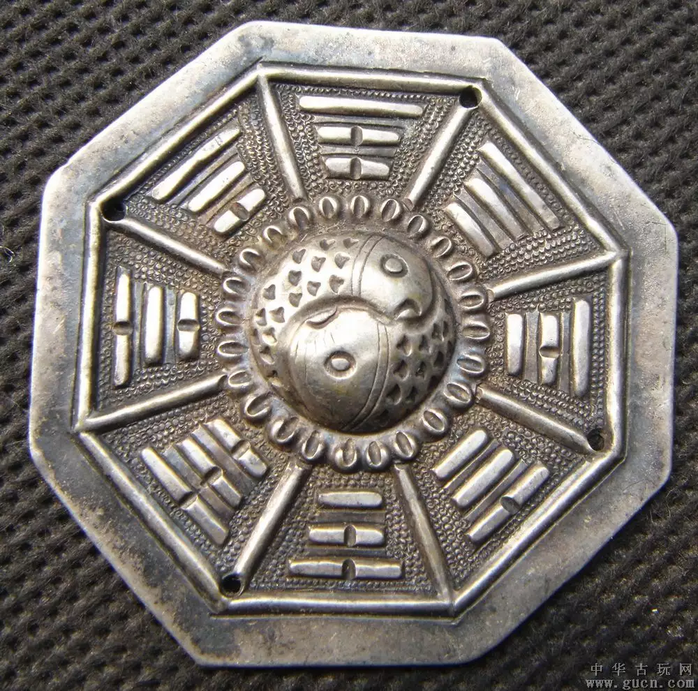 5、在线星盘爱神星查询:星盘的婚神要怎么看啊。初学者提问