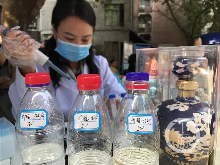4、半斤白酒12個小時測試結果:喝半斤白酒三小時檢測酒精濃度大概多少？