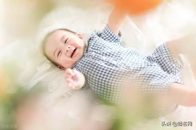 虎宝宝叫什么乳名好，属虎男孩最吉利的名字