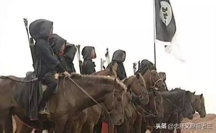 8、千军万马向前冲是什么属相:千军万马向前冲打一生肖？