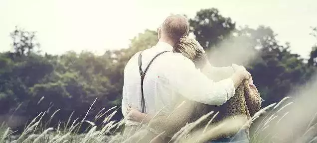 属虎的跟什么属相结婚最合，属虎的女生跟什么属相配