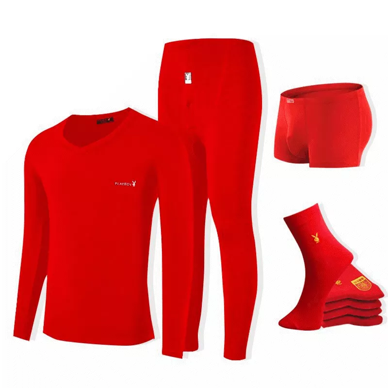 属狗的人适合佩戴什么吊坠，属狗佩戴什么转运招财