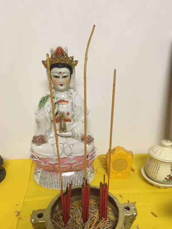 2、香图小天真解释:焚香中的“小天真”是何解