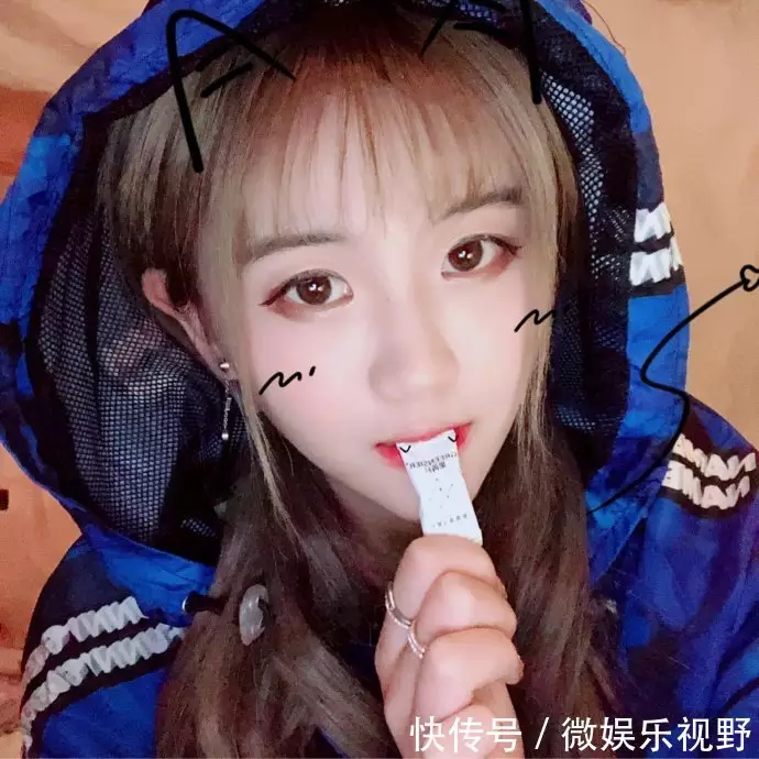 可愛的王樂樂情侶頭像：想找另一張情侶頭像