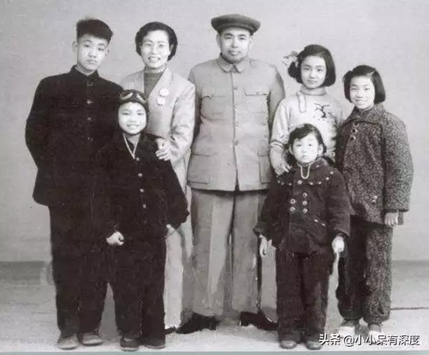 屬蛇人一輩子的婚姻，屬蛇的幾月女人命好