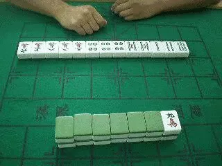 9、属牛的打麻将坐哪一方好:年属牛的晚上打麻将坐什么方位能