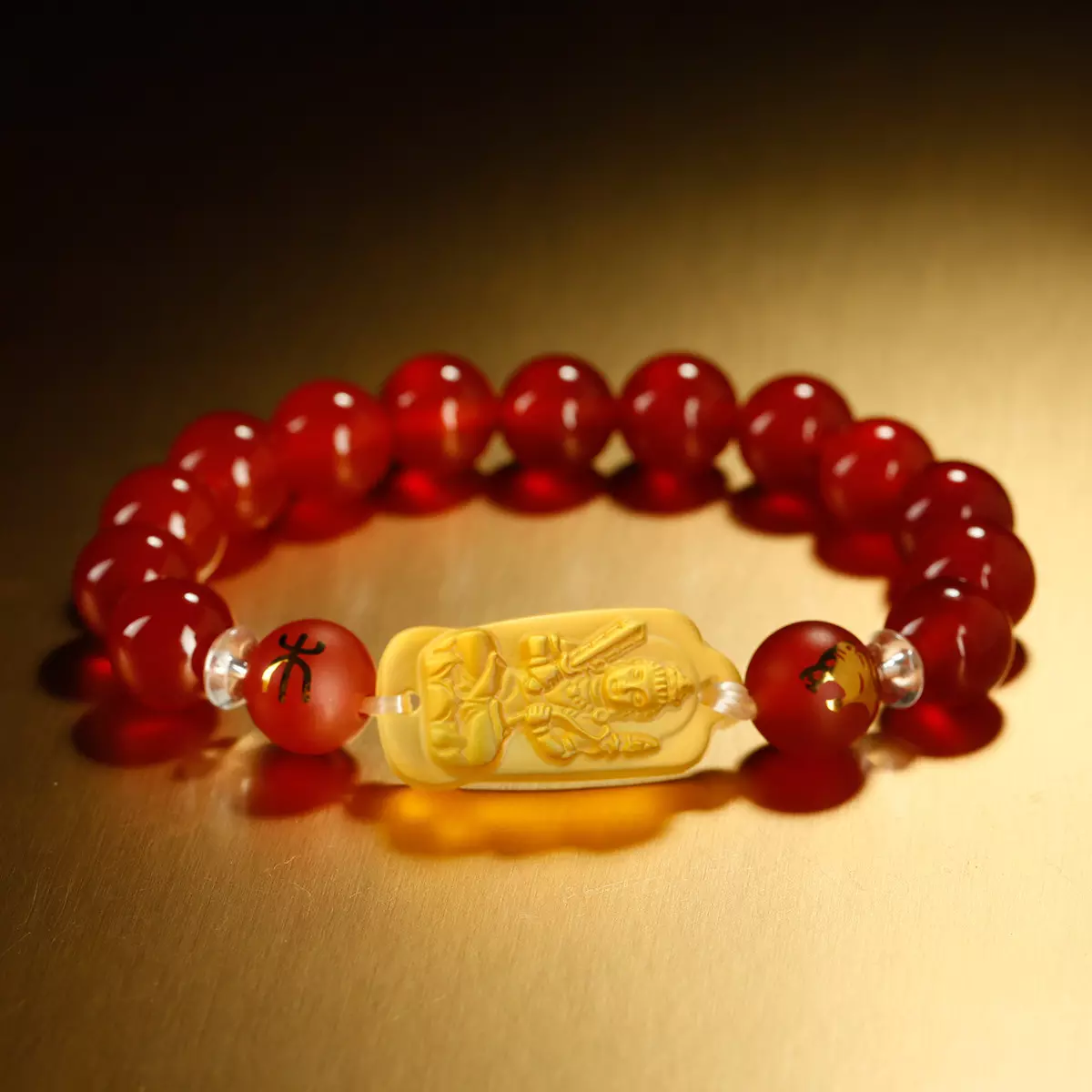 5、属虎的人适合佩戴什么吉祥物:属虎人带什么吉祥物？