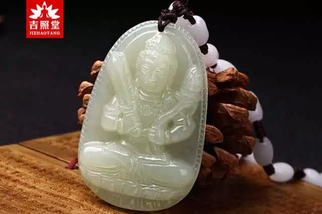 8年属虎男适合佩戴什么，1988年属龙的人是什么命"