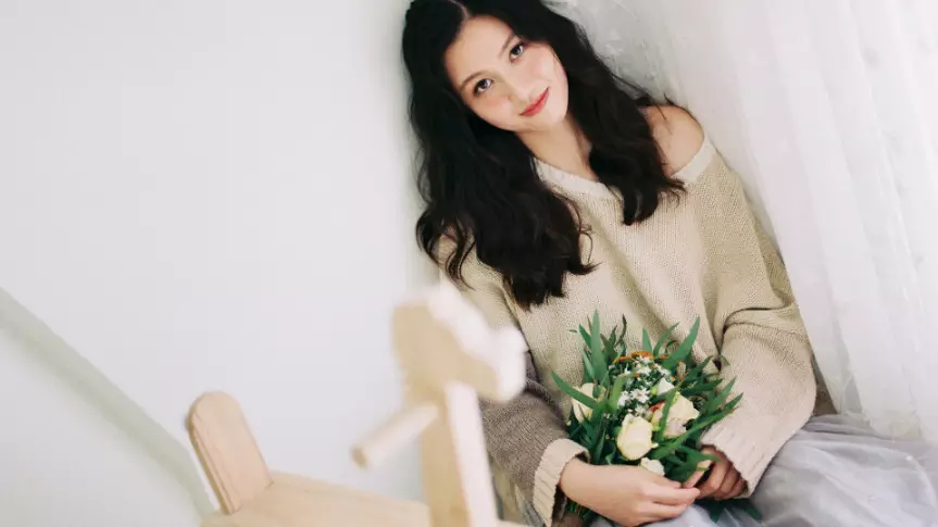 1、年必和前任复合的生肖女:年必定离婚的生肖女