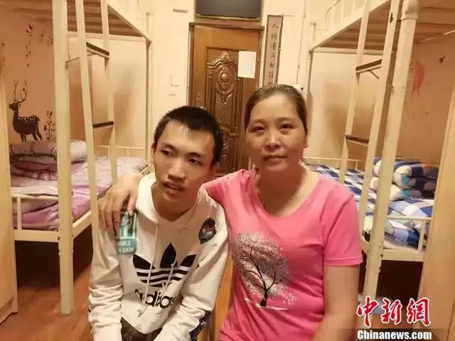 000年属龙九月男孩命运，2000年属龙男一生命运"
