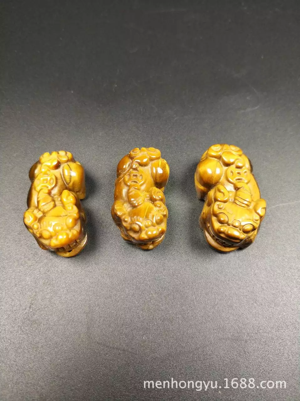 1、生肖虎戴貔貅有什么讲究:貔貅的佩戴忌讳生肖是怎样的？