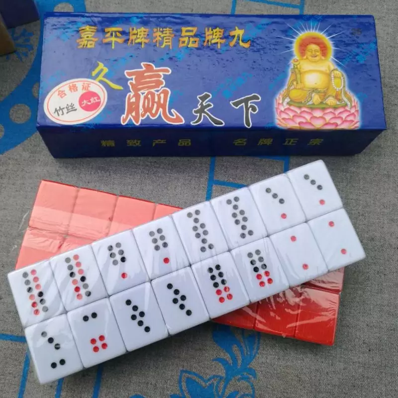 1、属牛的打麻将坐哪一方好:属牛人打麻将方位