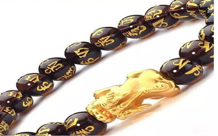 2、貔貅手鏈的帶法誰能介紹下，戴貔貅手鏈有什麼禁忌需要注意的呢？