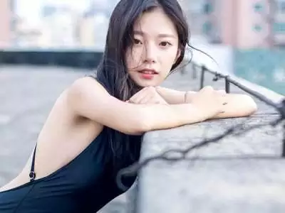 屬蛇女容易出軌的年齡，屬蛇女暗示你可以睡她