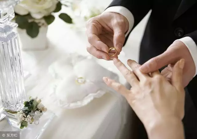 屬雞的更佳婚配是什麼，93年屬雞男今年的婚姻如何