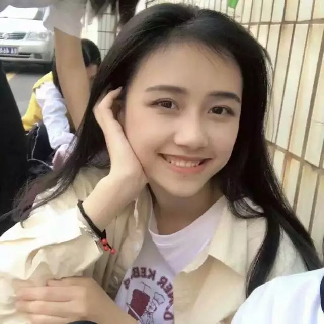 3、有魅力女人味微信名三個字:好聽的微信名字女