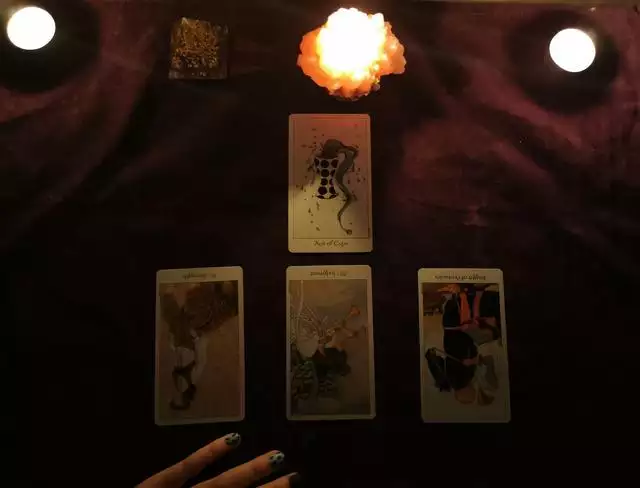 塔羅算得最準的占卜師，塔羅牌占卜師誰最有名