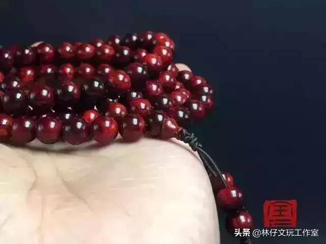 属鼠人一生佩戴什么好，72年属鼠人的吉利数字