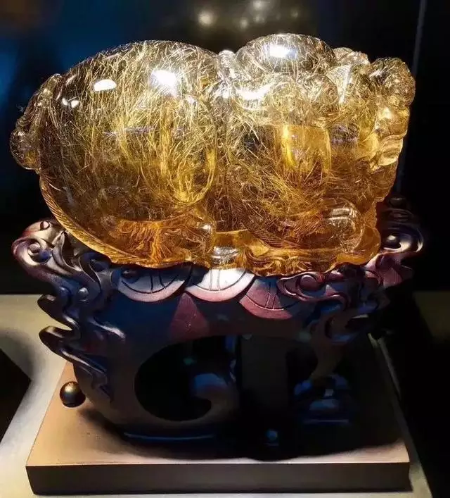 属鼠的人佩戴什么旺财，属鼠戴什么水晶招财