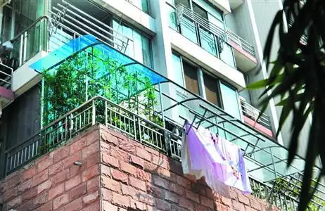 3、千萬不要買帶露台的二樓:為什麼不建議買帶露台的房子？