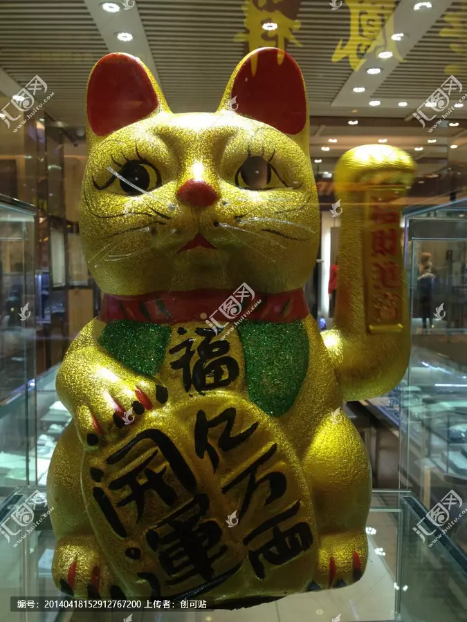 1、招財貓的有多大:招財貓一年長多大