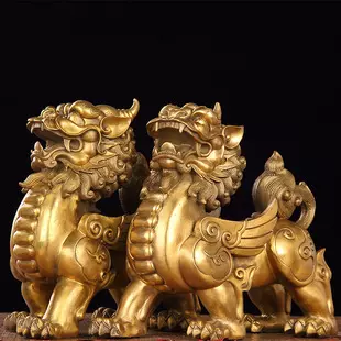1、求大家。 可以給我幾張的動漫小貔貅的手機壁紙圖片。 求，求，求。 秦時明月，的。