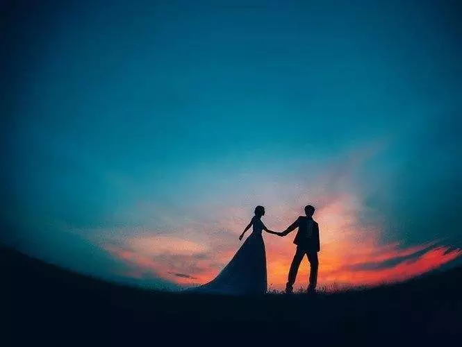 3、96年鼠男和97年牛女相配婚姻如何:男97年屬牛女96年屬鼠婚配好不好