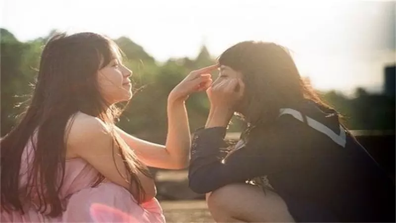 新娘屬狗與什麼屬相的伴娘相衝：新郎屬雞，新娘屬狗，和什麼伴娘伴郎相衝？