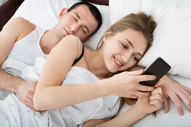 2、為什麼男人都要情人叫他老公:男人是不是都喜歡女人叫他老公啊？