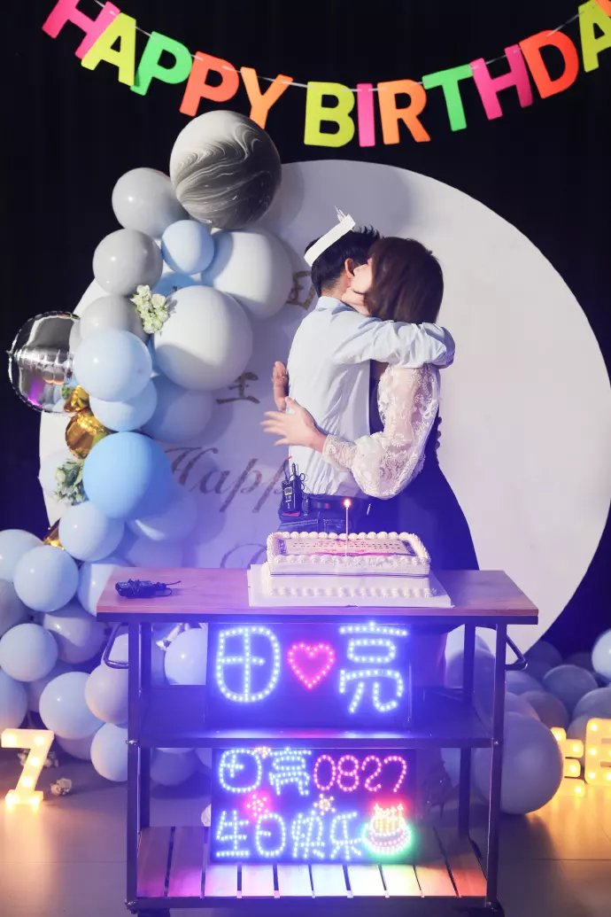 1、生日配對測試愛情:你們相信星座愛情嗎? 給個(姓名或者生日)愛情配對測試的網站謝謝