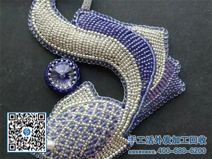 2、你好。我想在家干點手工活。**是加工手套，毛巾，襪子。謝謝！活多的話我可以人員大量加工