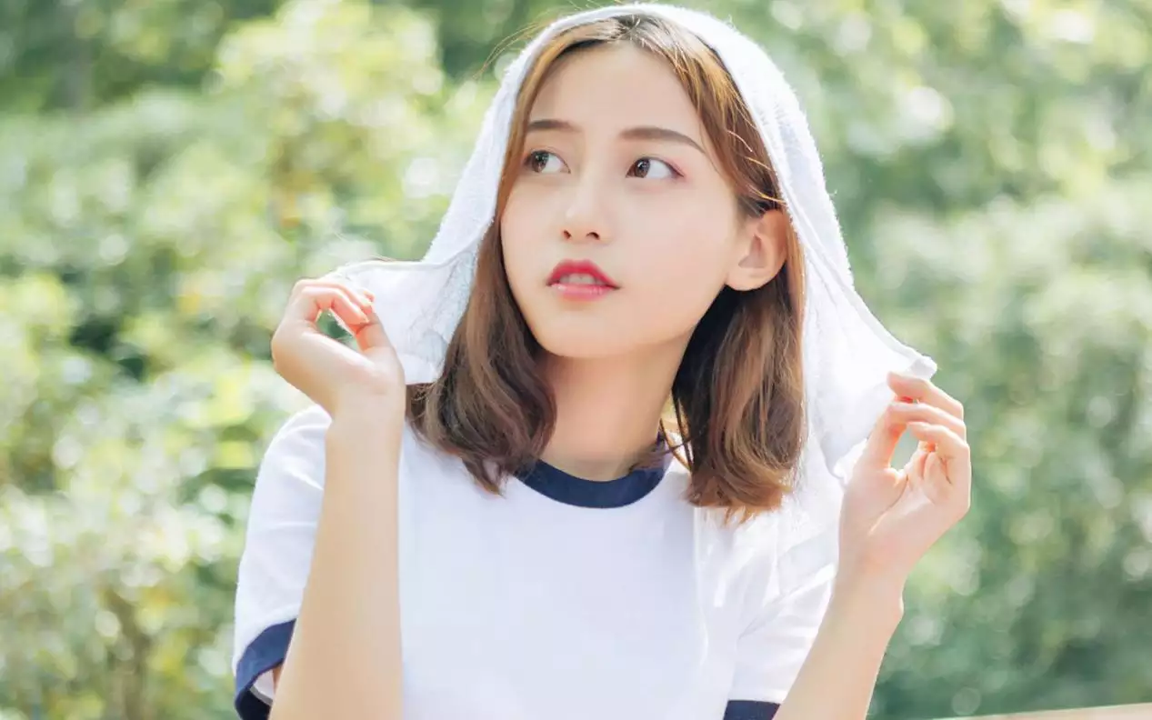 我屬豬老公屬雞生一個什麼屬相好：老公屬雞，老婆屬豬適合生什麼屬相的寶寶？