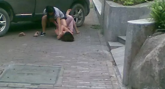2、老公偷偷帶小三到家裡:老公出軌,帶小三回家家裡睡,這些事情怎麼辦?做為我該怎麼辦？