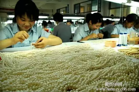 3、本人有大批量手工活尋加工戶:本人有大量縫紉加工活對外加工