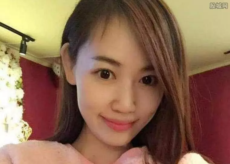 2、男馬女雞婚配合適嗎貼吧:女屬雞和男屬馬相配嗎