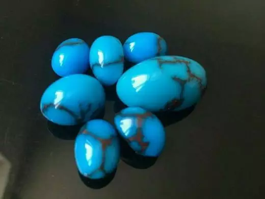 綠松石真正五行屬什麼：綠松石的寓意是什麼?
