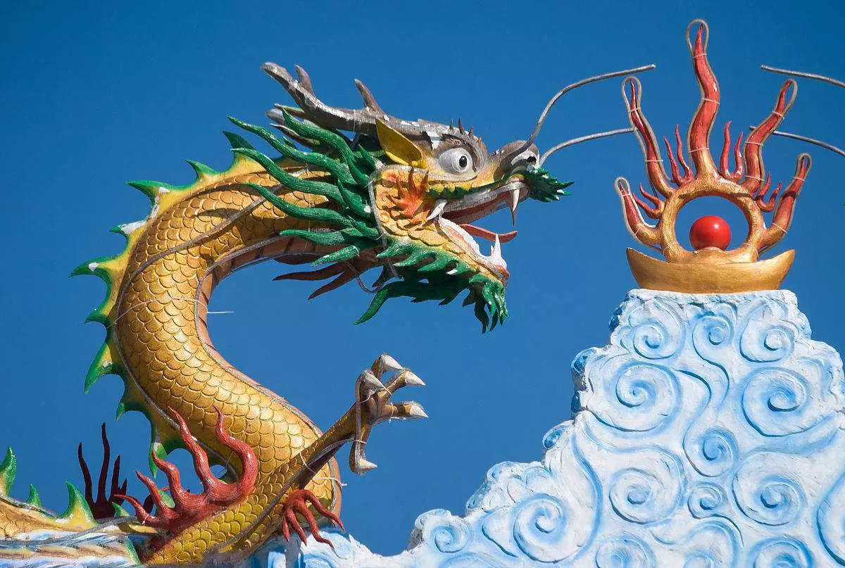 4、屬龍的和屬龍的婚姻會怎麼樣:屬龍和屬龍的婚姻怎樣？