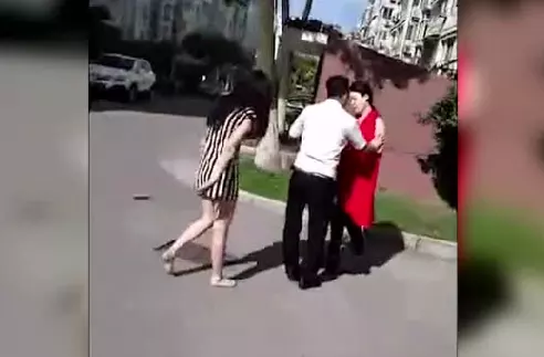 10、如何讓原配知道小三的存在:小三為什麼想讓原配知道她的存在