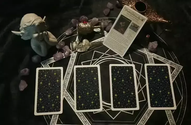 2、免費塔羅牌感情占卜:塔羅牌在線占卜愛情