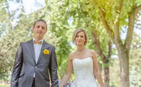 4、女生大男生5歲結婚合適嗎:女比男大5歲，結婚合適嗎