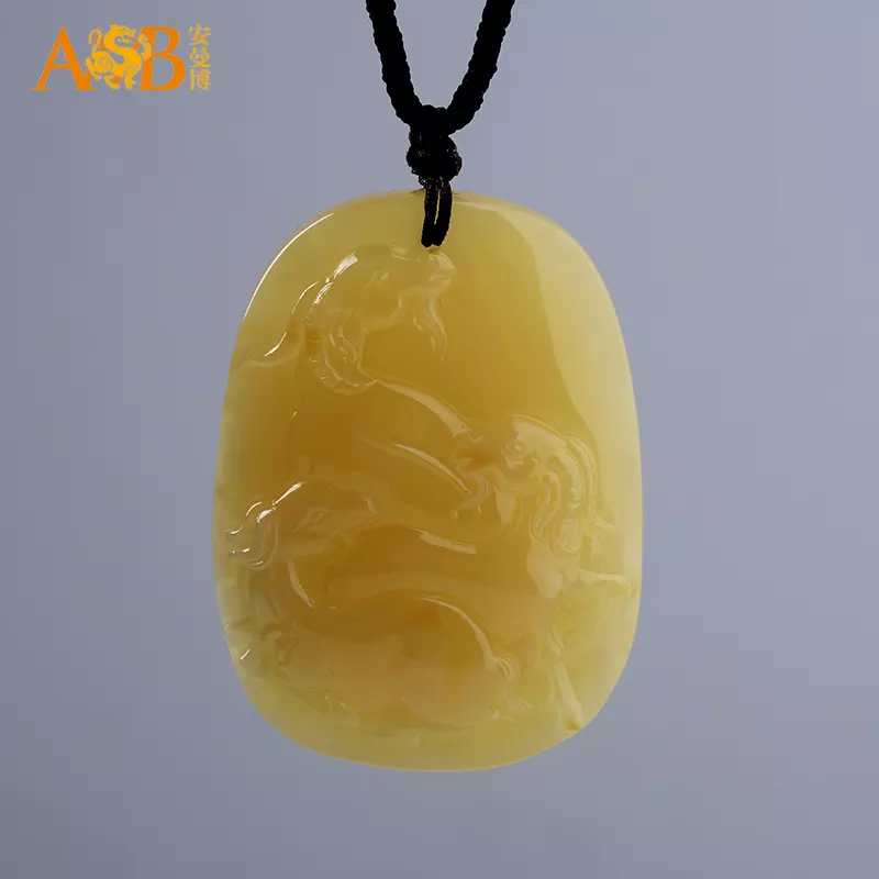 屬鼠適合戴什麼屬相的蜜蠟：屬鼠人最適合佩戴什麼飾品